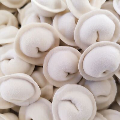 Пельмени из говядины и баранины в Зелёный чебурек по цене 1300 ₽