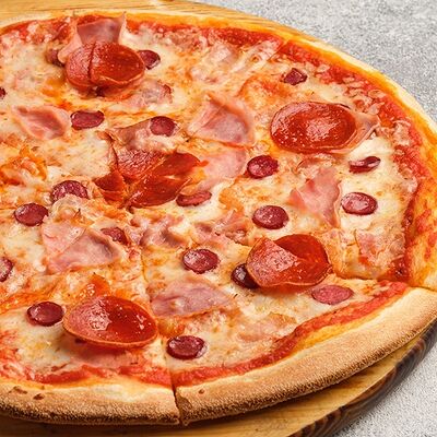 Пицца Мясная Классика в Pizza Hub по цене 589 ₽