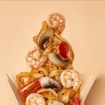 Лапша Том ям с креветками в Cheddar Pizza по цене 630