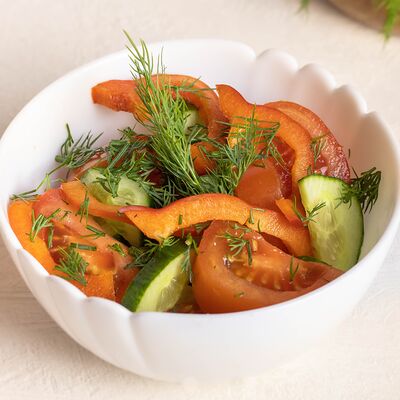 Салат Овощной в Шашлык №1 по цене 220 ₽