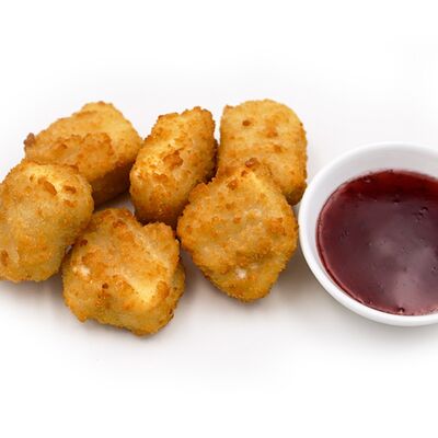 Камамбер темпура с брусничным соусом в Розмарин по цене 408 ₽