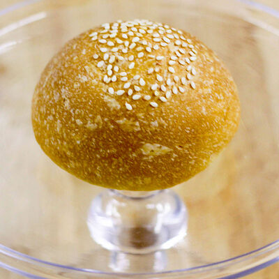 Булочка Дока с кунжутом в Дока пицца по цене 15 ₽