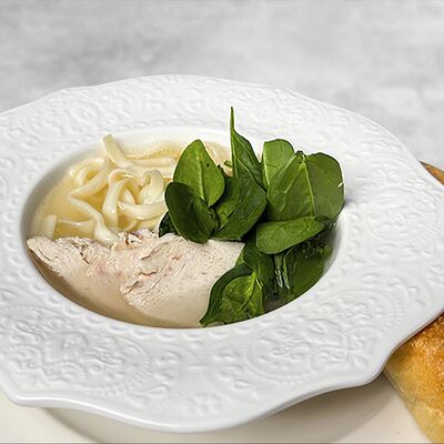 Домашняя куриная лапша в MaMa Mia по цене 436 ₽