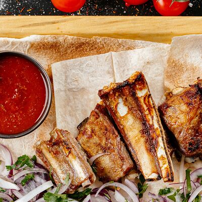 Баранина на косточке в Голд Сити по цене 600 ₽