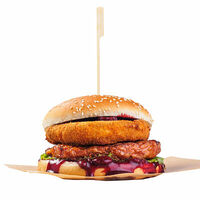 Бургердак с сыром Камамбер в ИТЛЕ Стейк-кафе Halal