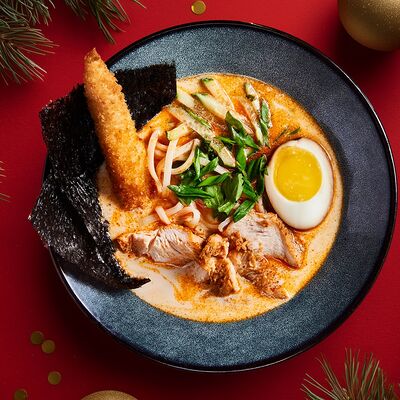 Лакса с курицей и креветкой в Kannam Chicken по цене 540 ₽