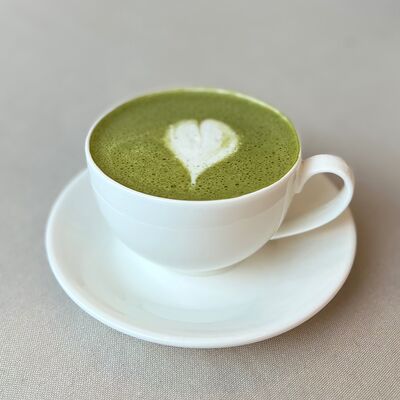 Матча латте в УГОДНИКИ по цене 377 ₽