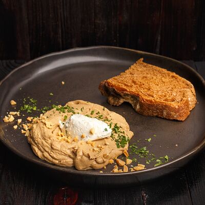Паштет куриный с чиабаттой в Good Company по цене 370 ₽