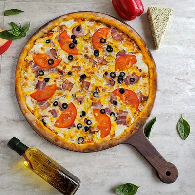 Дон бекон в Cheese Board Pizza по цене 1140 ₽