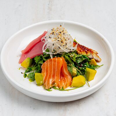 Салат Много рыбы в Море на Патриках по цене 990