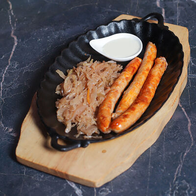 Колбаски из курицы в Рыцарь Beer по цене 590 ₽