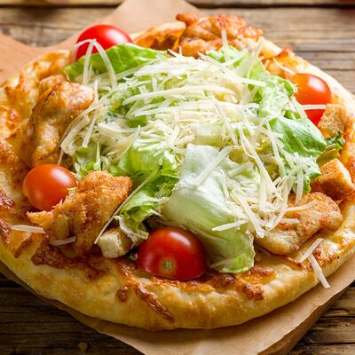 Пицца Цезарь в Духанъ Алаверды по цене 620 ₽