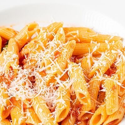 Паста Арабьята с томатами в Перчини на огне по цене 340