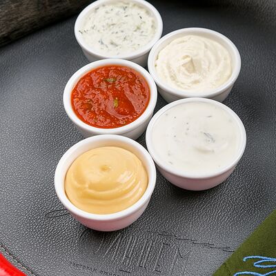 Соус Сацебелив Утомленные солнцем по цене 150 ₽