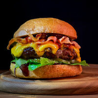 Логотип Red Rocket Bar