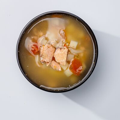 Уха по-домашнему в Слойка по цене 199 ₽