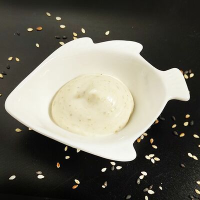 Чесночный в Renai - суши класса премиум по цене 75 ₽