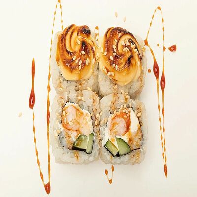 Hot roll с креветкой в Roll Street по цене 320 ₽