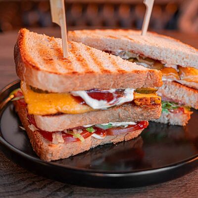 Сэндвич клаб в Бар Крафт 1.0 по цене 600 ₽