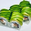 Ролл Авокадо с лососем в Sushi & Poke по цене 850
