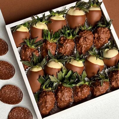 Клубника в шоколаде Шоколадный взрыв М в Mosfresa по цене 3290