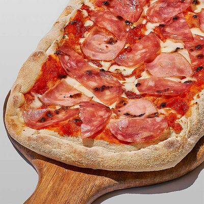 Пицца Сальчичон трюфельный в Твоя пицца от TanukiFamily по цене 690 ₽