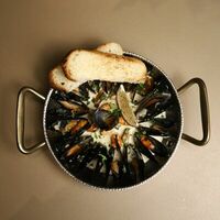 Мидии в сливочном соусе в Особняк