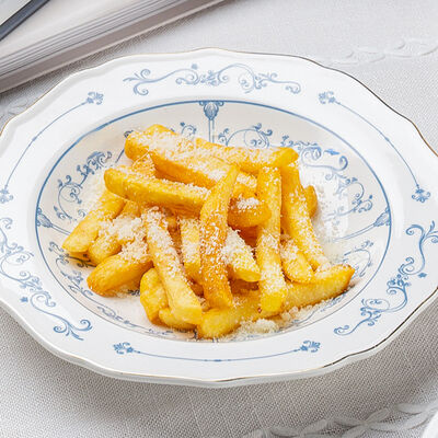 Картофель фри с пармезаномв Lores по цене 395 ₽