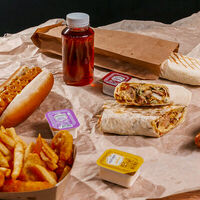 Логотип В рот хот-дог