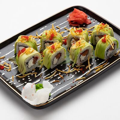 Авокадо-ролл с лососем в Room-cafe по цене 660 ₽