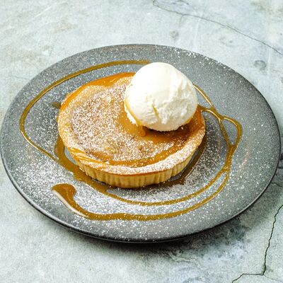 Мини-пирог с грушей в Moloko по цене 380