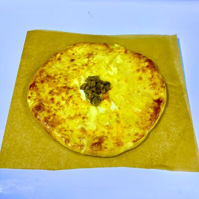 Хачапури с грибами и сыром в Чито-гврито по цене 520 ₽