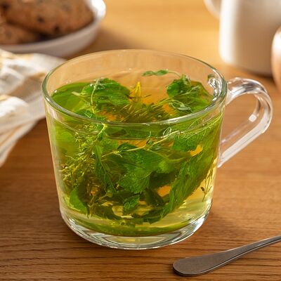 Чай Мята-чабрец в Пока горячее по цене 130 ₽