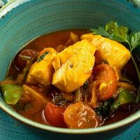 Лосось в соусе карри с рисом в Shido