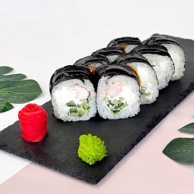 Роллы Чиз маки с креветками в Pokemania по цене 699 ₽