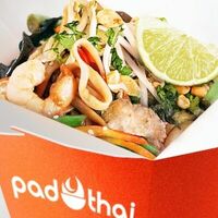 Лапша по-сингапурски в Pad Thai