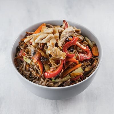 Вок Соба с курицей в Yummy yummy по цене 240 ₽