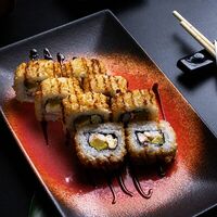 Теплый ролл Эби темпура маки в Том и ям