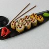 Горячий Ролл угорь в SUSHI XL по цене 689