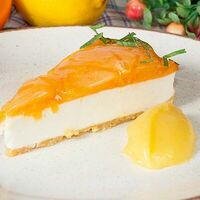 Чизкейк с хурмой в Луиджи & Тосё