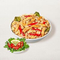 Пад Тай с цыпленком в Суши Wok