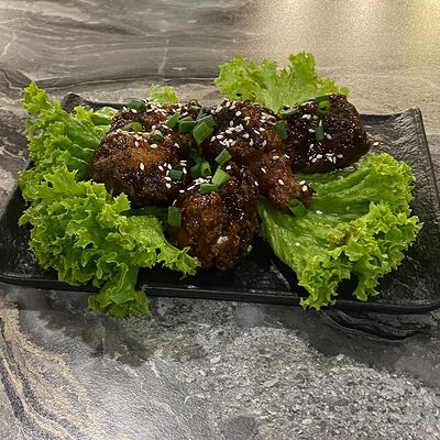 Крылышки терияки в Суши-бар Макото по цене 390 ₽