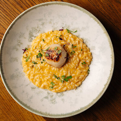 Ризотто с гребешоком в Dolce Far Niente по цене 2000 ₽