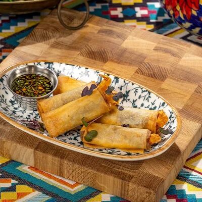 Самоса с креветкой в ЁRZOON по цене 650 ₽