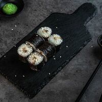 Ролл классический с масляной рыбой в Сакура