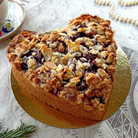 Пирог Вишня с миндалем в Моне