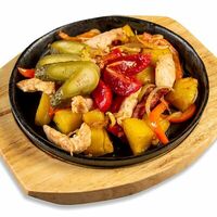 Сковородка с курицей в Мегаполис