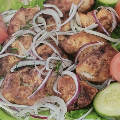 Куриное филе в Шашлыки сочные по цене 375 ₽