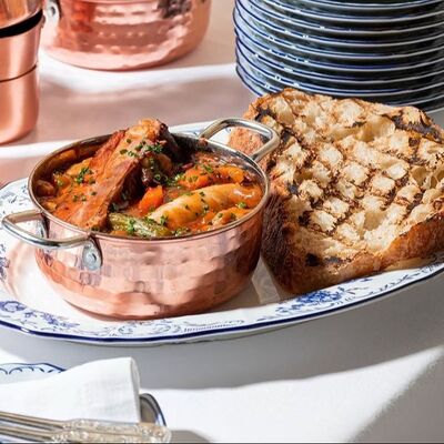 Кассуле в Madame Zhu по цене 1020 ₽