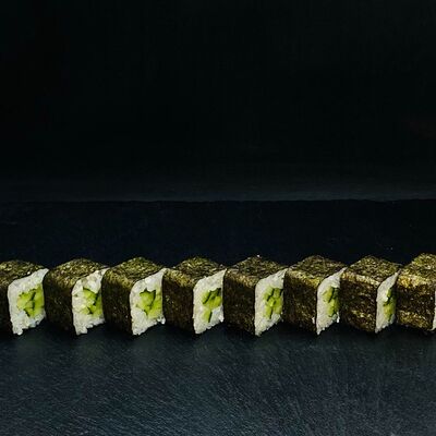 Ролл с огурцом в Sushi adler по цене 349 ₽